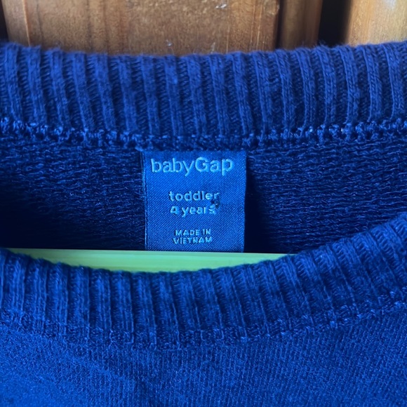 GAP - Picture 9 of 13